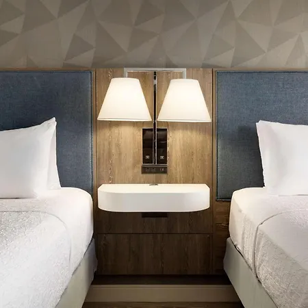Hampton Inn By Hilton Napanee Greater Napanee Exterior photo