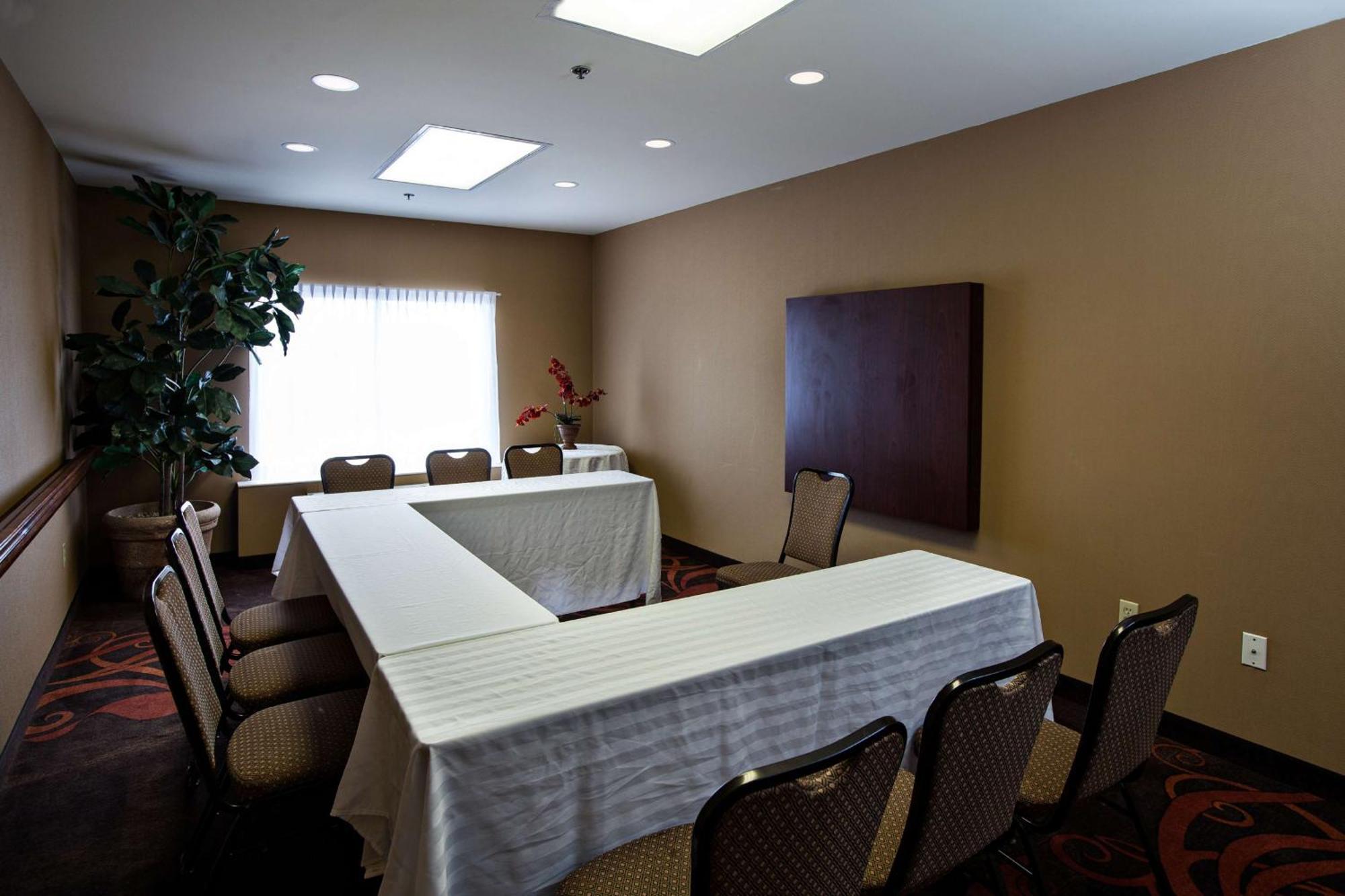 Hampton By Hilton Napanee Greater Napanee