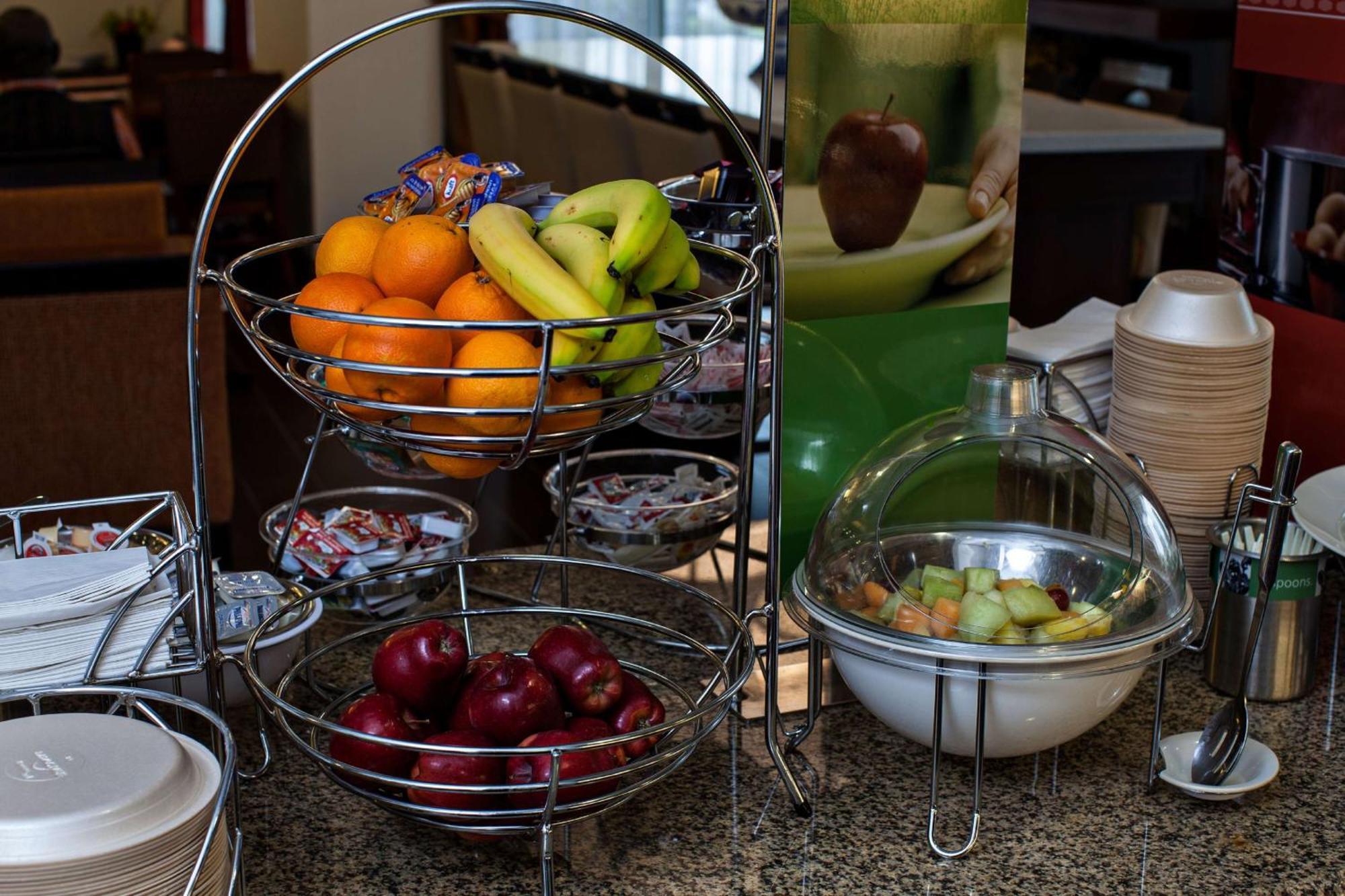 Hampton By Hilton Napanee