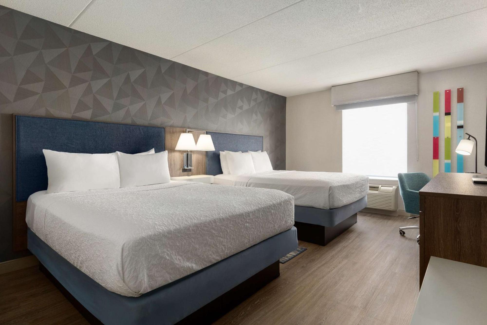 Hampton By Hilton Napanee 3*